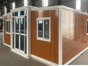 منزل متنقل من حاويات ذات هيكل فولاذي – حلول معيشية حديثة ومتينة