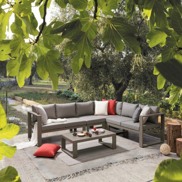 Outdoor Sofa Set – Simple and Creative Leisure Vine Editor Sofa Chair Combination