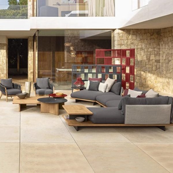 Nordic Outdoor Sofa – Effortless Elegance and Comfort for Your Outdoor Space