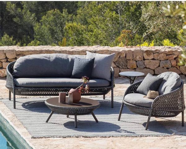 Outdoor Vine Sofa Furniture – Elegant and Durable for Luxurious Outdoor Living