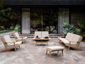 Outdoor Rattan Sofa – Stylish Comfort for Patios and Gardens