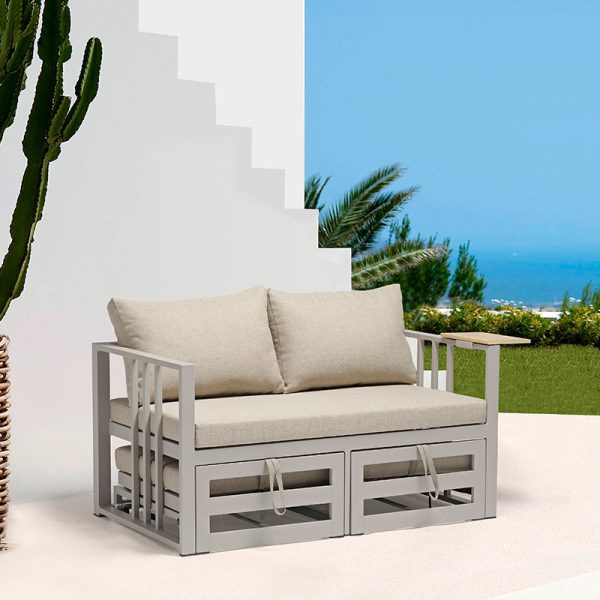 Outdoor Courtyard Tables and Chairs – Elegance and Comfort for Your Outdoor Space