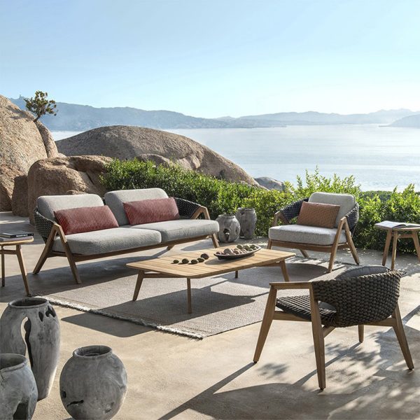 Outdoor Teak Sofa – Timeless Elegance and Durability for Your Outdoor Space