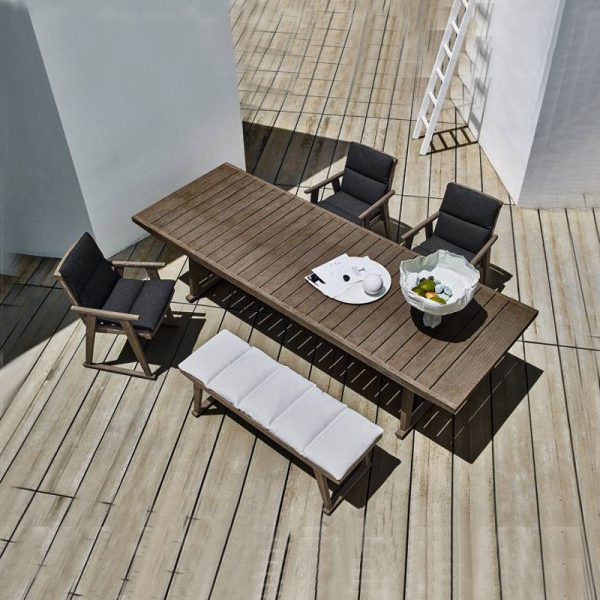 Outdoor Courtyard Tables and Chair Combination – Elegance and Comfort for Your Outdoor Space