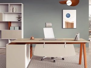 Simple Wind Boss Table – Minimalist Elegance for the Modern Executive
