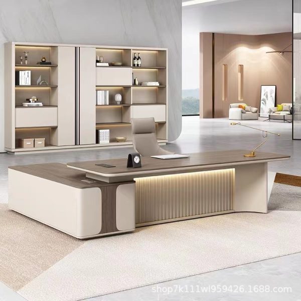 Light Luxury High-End Boss Desk – Elegance and Functionality for Executive Offices