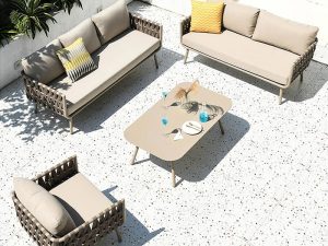 Outdoor Teak Sofa and Coffee Table Combination – Stylish and Durable Outdoor Seating