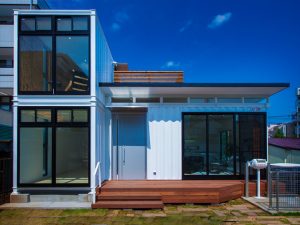 Living Villas Container Houses – Elegant & Versatile Homes