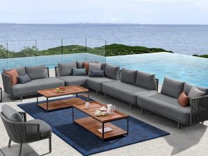 Court-Edited Courtyard Sofa – Luxury and Comfort for Your Outdoor Space
