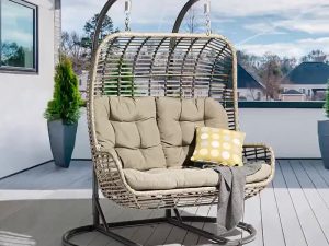Lazy Rattan Hanging Basket – Relax in Style with a Touch of Nature