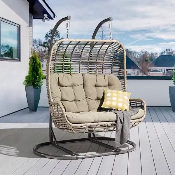 Lazy Rattan Hanging Basket – Relax in Style with a Touch of Nature