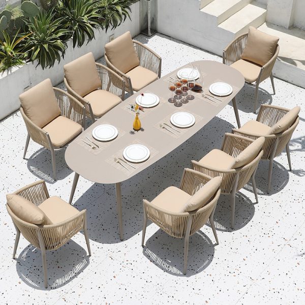 Outdoor Courtyard Tables and Chairs – Elevate Your Outdoor Living Space