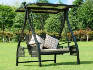Courtyard Swinging – Relax and Unwind in Your Outdoor Oasis