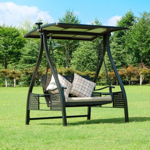 Courtyard Swinging – Relax and Unwind in Your Outdoor Oasis