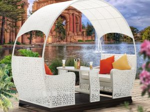 Garden Court Hanging Outsourcing Chair – Luxury Comfort for Your Outdoor Space