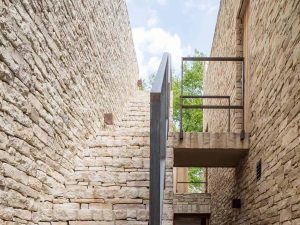 Cultured Stone – Elevate Your Five-Star Luxury Hotel Guest Rooms