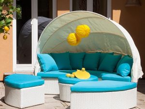 Outdoor Courtyard Balcony Lounge Chair – Perfect for Relaxation and Vacation