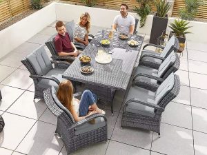 طقم طعام خارجي مكون من 8 مقاعد من Summer Winds Patio Banquet – مثالي للتجمعات الأنيقة