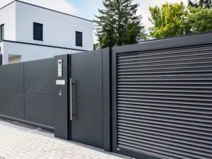 Luxury Double Swing Driveway Gate – Elegance and Security for Your Property