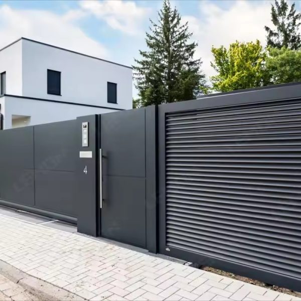 Luxury Double Swing Driveway Gate – Elegance and Security for Your Property