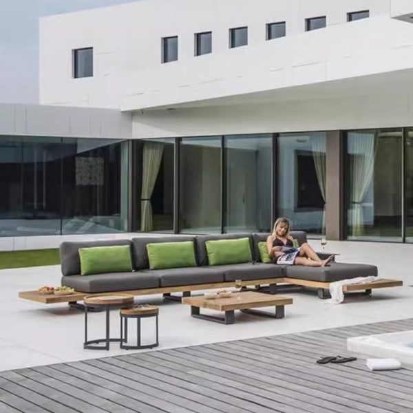 Villa Courtyard Outdoor Sofa – Luxury and Comfort for Your Outdoor Living Space