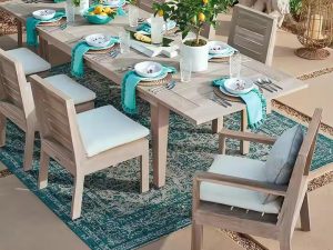 Solid Wood Dining Room Set – Elegance and Durability for Your Dining Space