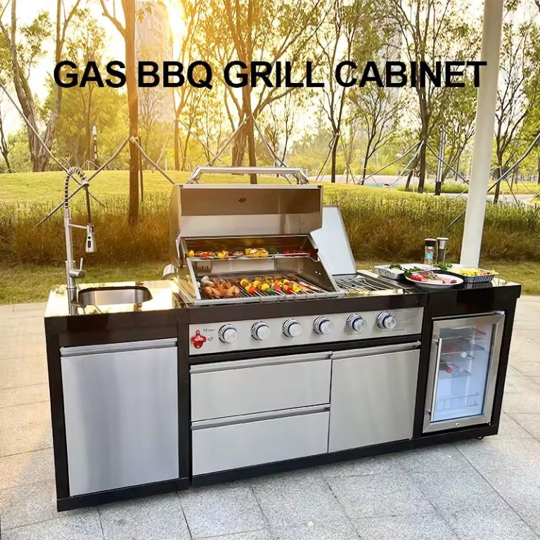 Luxury Outdoor Stainless Steel Kitchen with Gas BBQ Grills – Perfect ...