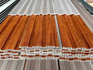 الجملة للماء عازلة للصوت صديقة للبيئة 3D الشعور WPC لوحة الحائط لتزيين جدار الفندق