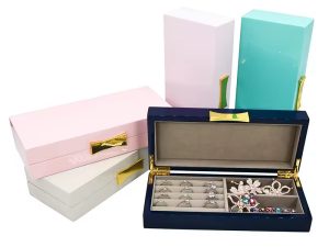 Custom High Gloss Lacquered Wooden Jewelry Package Box - Wholesale