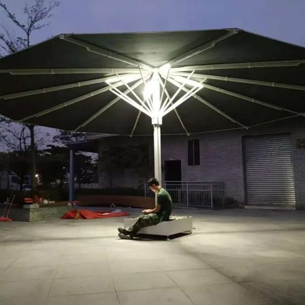 Luxury Starlight Parasol with LED – Illuminate Your Outdoor Dining Experience