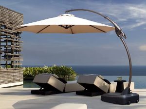 Luxury Large Cantilever Outdoor Patio Sun Garden Parasol – The Ultimate Shade Solution