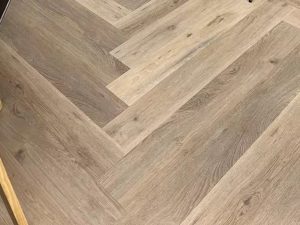 4mm, 5mm, 6mm Waterproof Click Vinyl Plank Tile – LVT Piso Vinilico SPC Flooring for Durable and Stylish Spaces