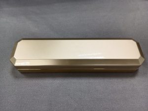 Octagonal Light Chain Jewelry Package Box with Outer Gold and Inner Gray