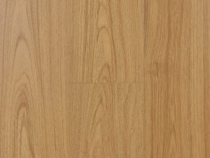 خشب البلوط الأصفر الكلاسيكي – حل أنيق ودائم للأرضيات